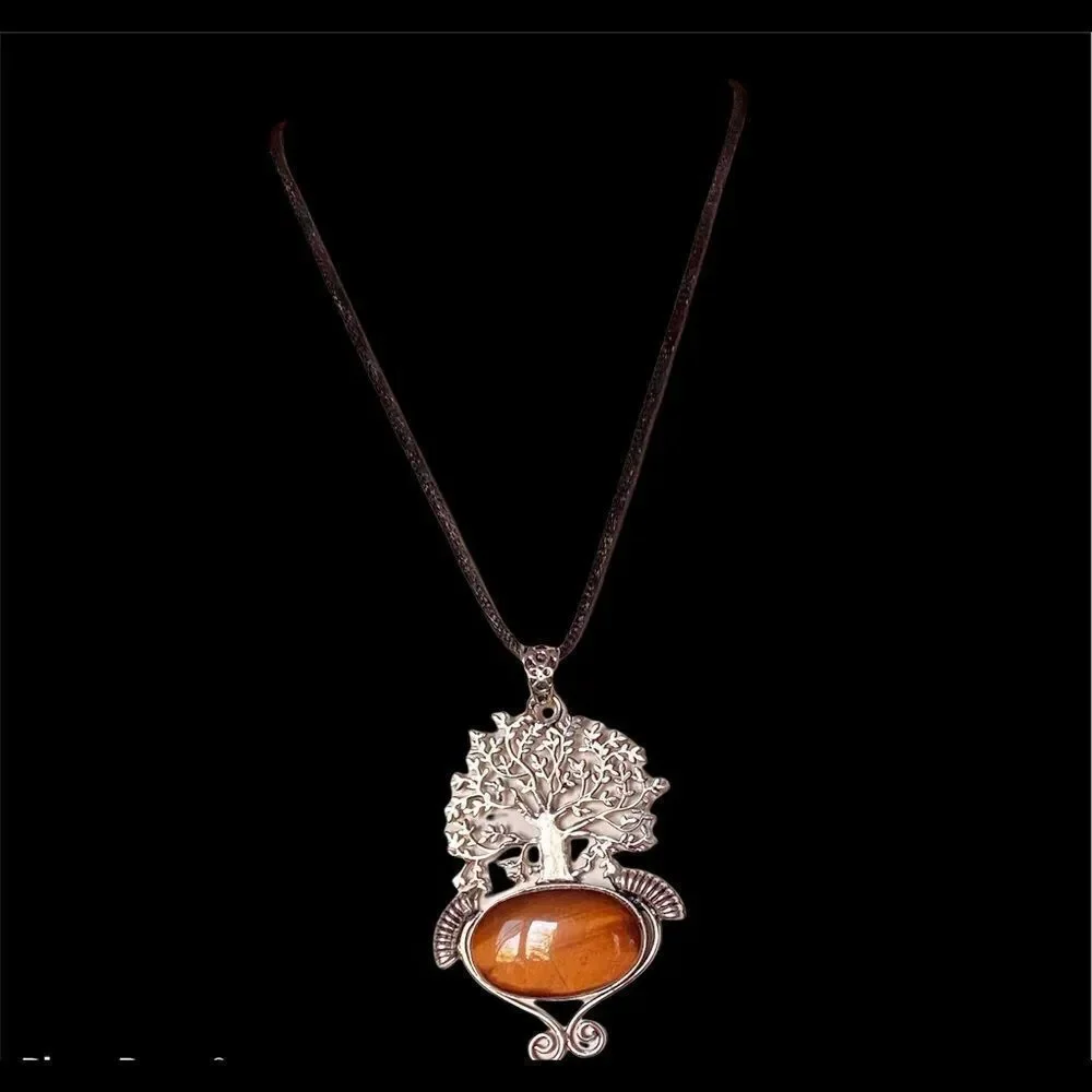 Tiger Eye 925 Silver Plated Pendant NWT